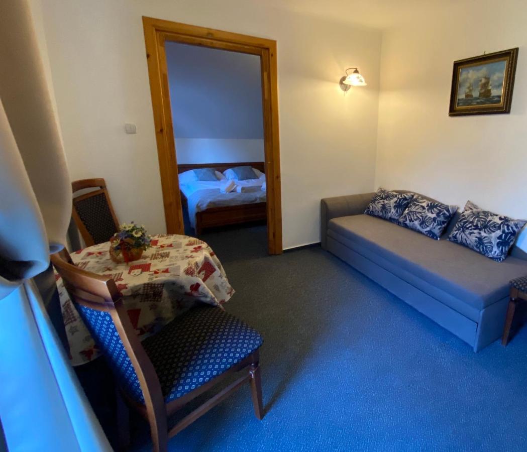 Penzion Vila Petra Bed&Breakfast Velky Slavkov Ngoại thất bức ảnh